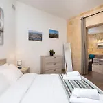 Cosy - Flat 2 *