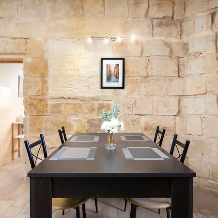 דירה Cosy - Flat 2 *